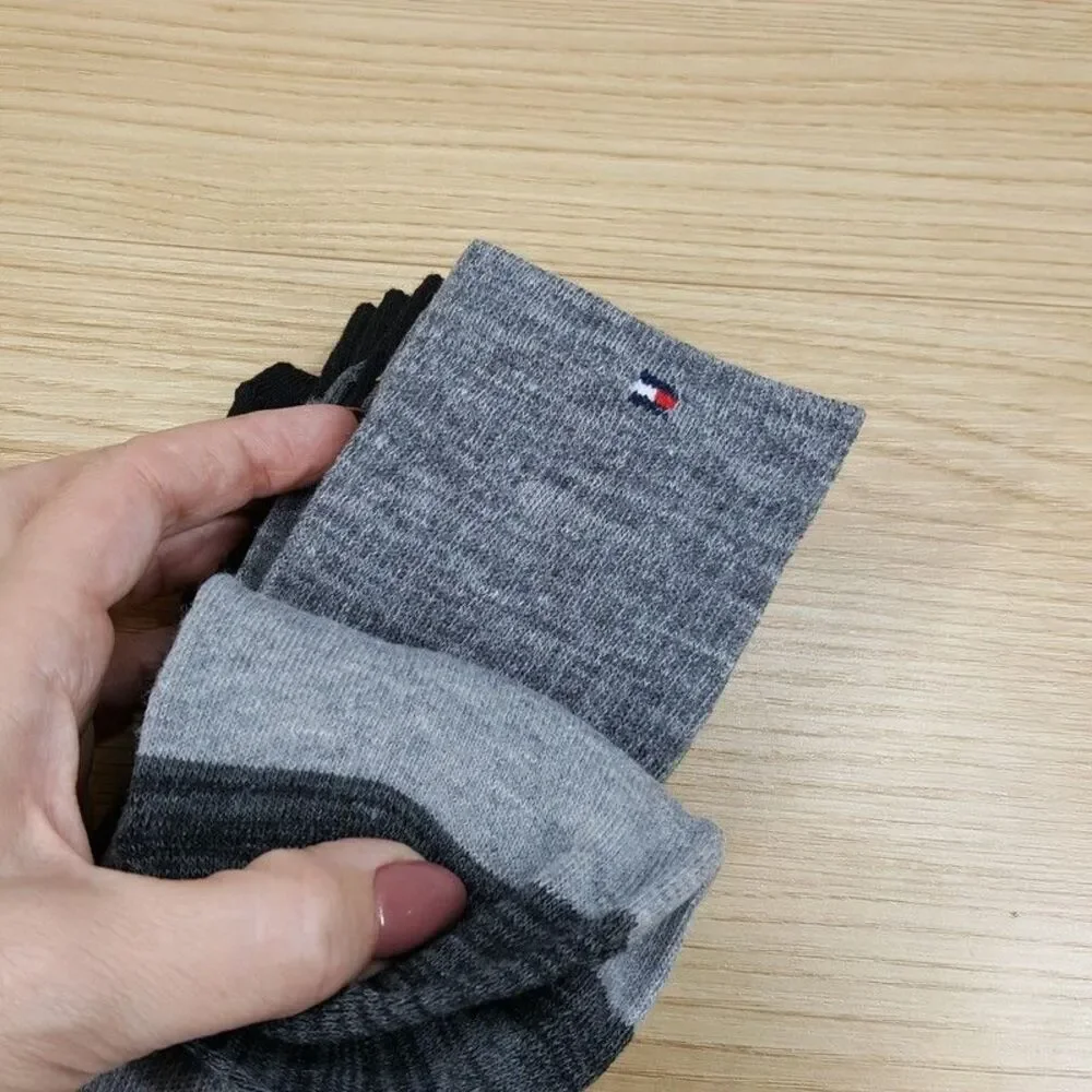 TOMMY HILFIGER Mens Crew Socks Gray Black 4-Pack Performance Logo